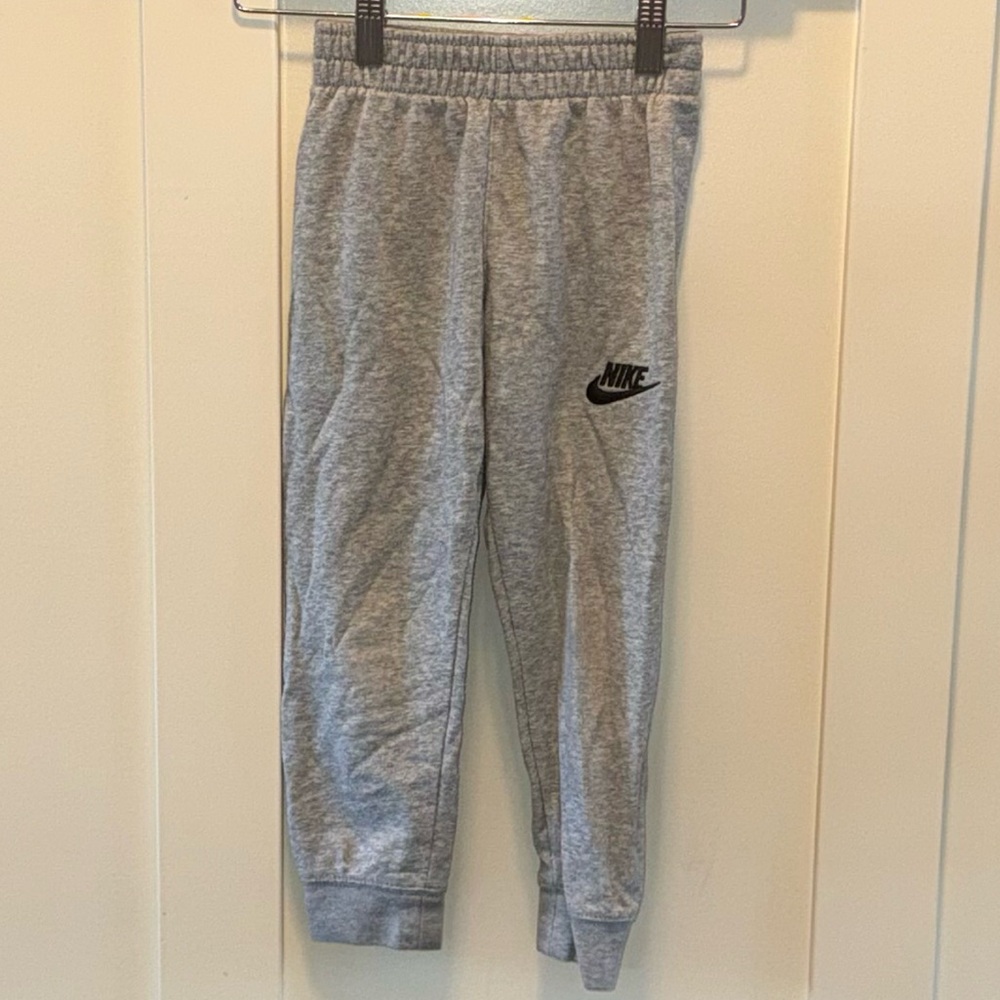 Nike Kids Heather Gray Joggers